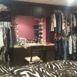 Teenager Closet - Closet Organizers