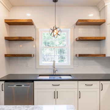 Whispering Lane Colonial – Kitchen