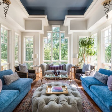 Traditional Living Room