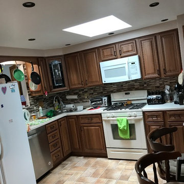 Cabinet refacing with maple cabinets