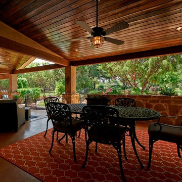 SPRING BRANCH OUTDOOR LIVING AREA