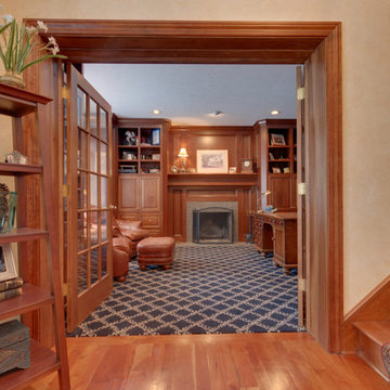 Private Bath Ohio Neighborhood Home for Sale
