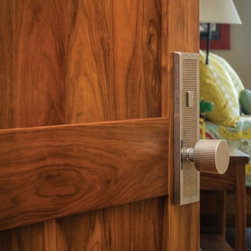 Rocky Mountain Hardware - Doorknobs