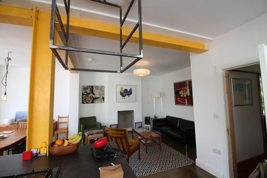 Home design - contemporary home design idea in Belfast