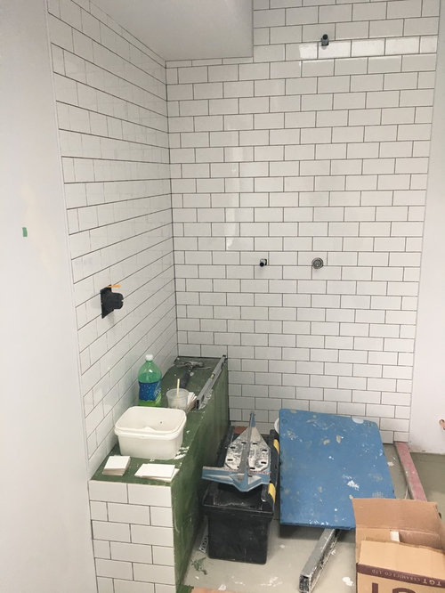 Bulk Head in shower, tile or no tile?!