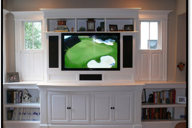 Elegant family room photo in Bridgeport