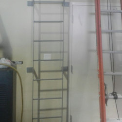 Ladder for warehouse - Garage And Tool Storage