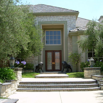 Calabasas Exterior