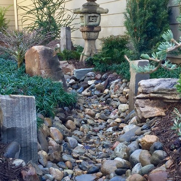 Asian-Inspired Courtyard Garden