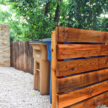 Brentwood Contemporary Condo Courtyard