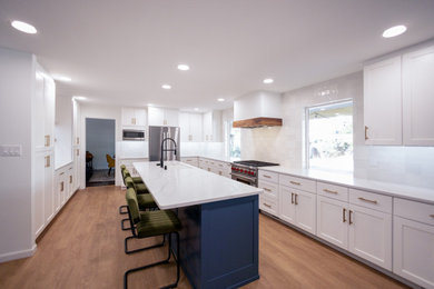 Home design - transitional home design idea in Albuquerque