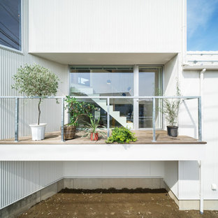 他の地域のコンテンポラリースタイルのおしゃれなデッキの写真