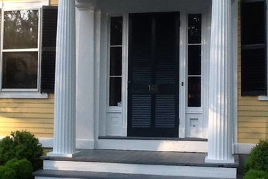 Inspiration for a timeless entryway remodel in Boston