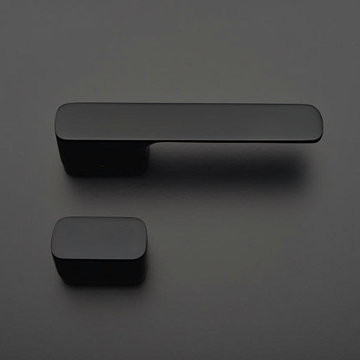 Black Matt Door Handle M&T