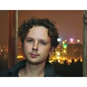 Maxim Petrovs foto