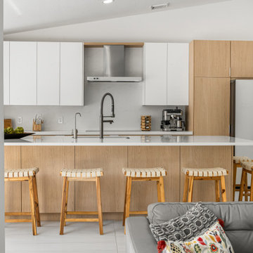 Sunlit Simplicity: Modern Kitchen Design with Natural Finishes