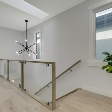 19 ave single home