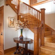 Entry/stairway