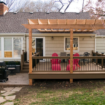 Boothe - Cedar Pergola over composite deck