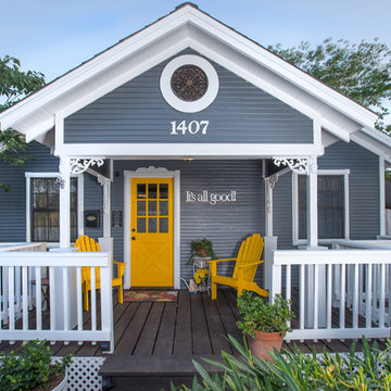 1407 East Clarendon Avenue