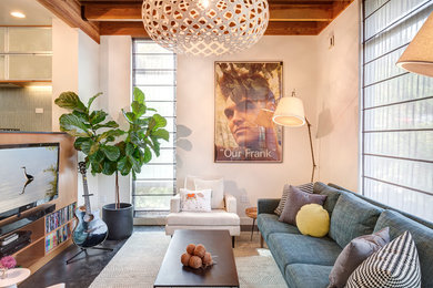 Minimalist living room photo in Seattle