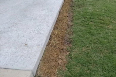 Inspiration for a landscaping in Dallas.