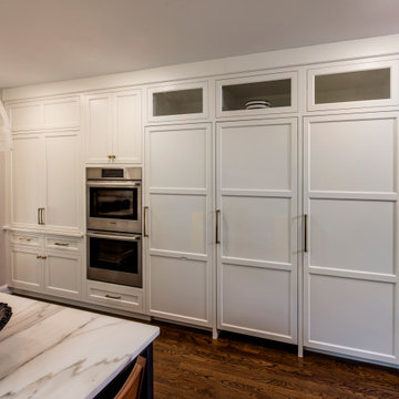 Functional Simplicity: A Modern Kitchen Space