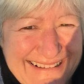 Foto von Edie Warren