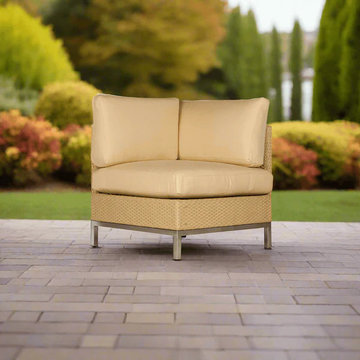 Lloyd Flanders Elements Wicker Corner Sectional Chair With Loom Arm and Back
