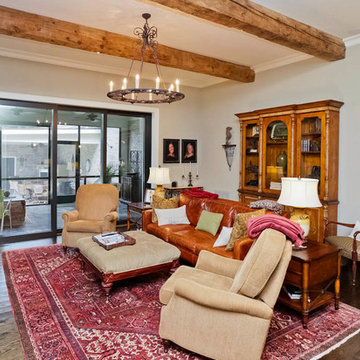 Living Rooms & Libraries