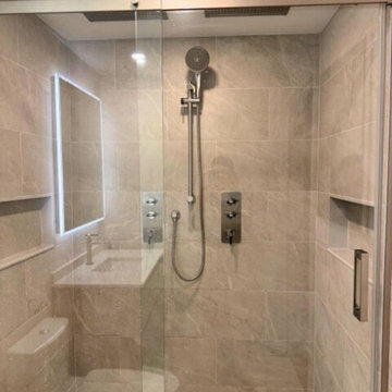 Modern Guest Bathroom Renovation in Yorkville, Toronto