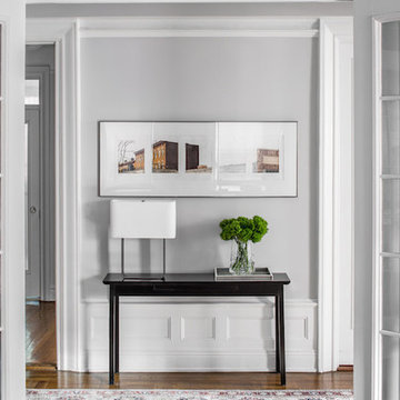 A Flexible Formal Room for An Upper West Side Family