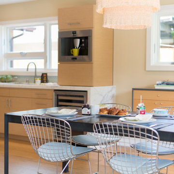 Contemporary Rift Cut White Oak Kitchen Cabinets