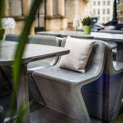 beton_heated benches - Furniture