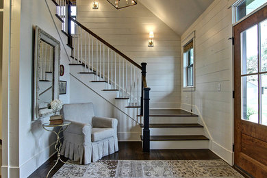 Example of a cottage home design design in Other