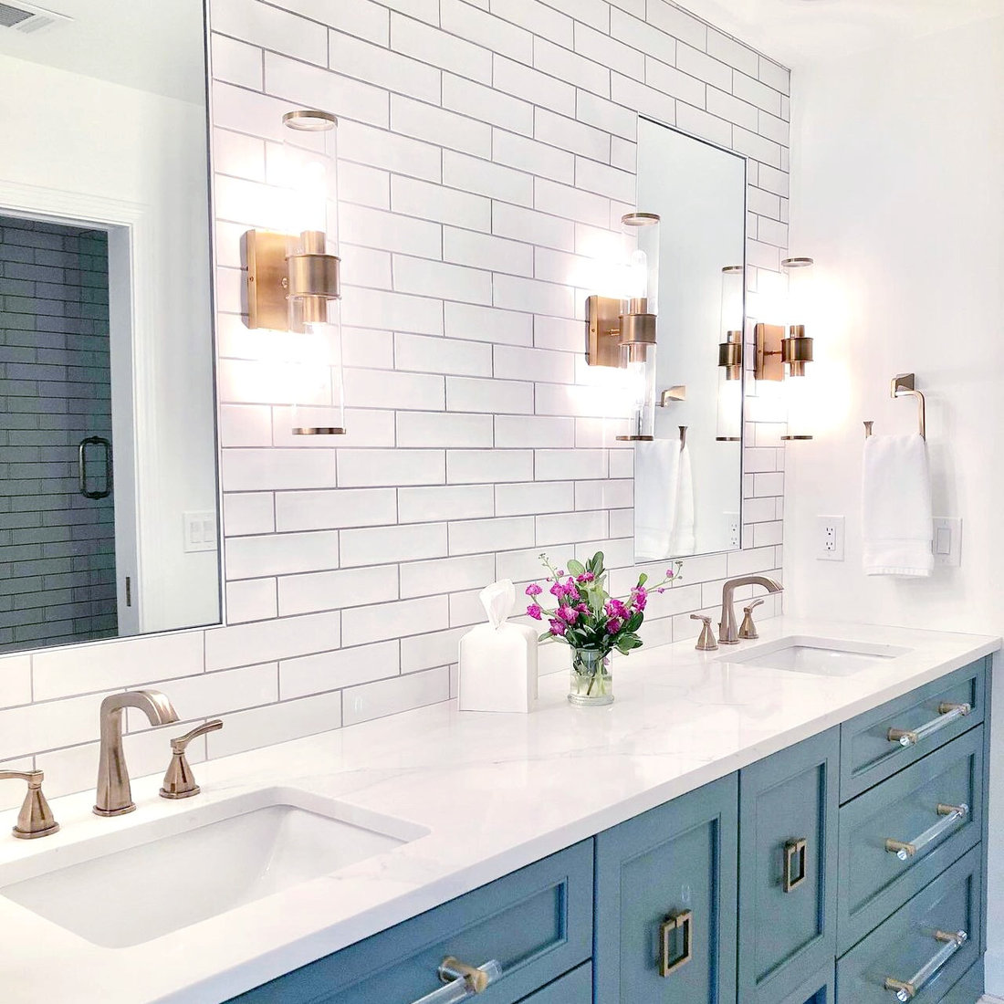 Jack & Jill Bath