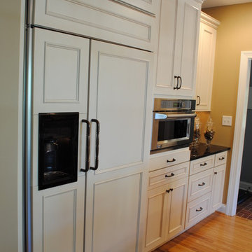 Warm Welcoming Kitchen