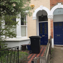 20VR - FRONT GARDEN AND ENTRANCE