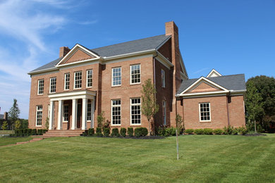 Exterior home photo in Columbus
