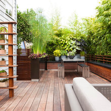 000 Outdoor Planters