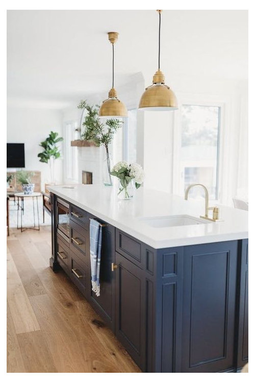 What paint colour would work with a charcoal kitchen island? Houzz AU