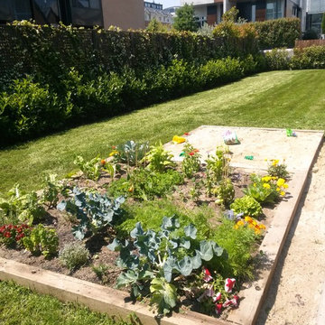 ELEGANTE JARDÍN CON HUERTO URBANO