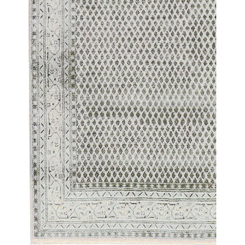 Transitional Hand Woven Rug, 5'5"x7'7"