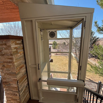 Enclosed Vertical Platform Lift