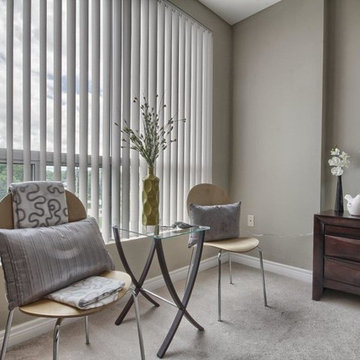 Staging a vacant condo
