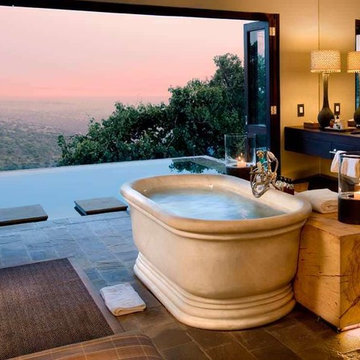 Safari Lodge In Kenya Bathroom