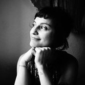 Leti Ribeiro's photo