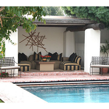 Traditional Patio