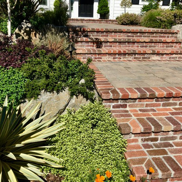 Who needs a frontlawn.