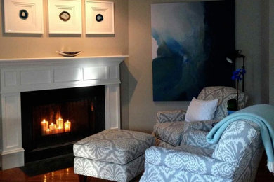 Elegant home design photo in DC Metro
